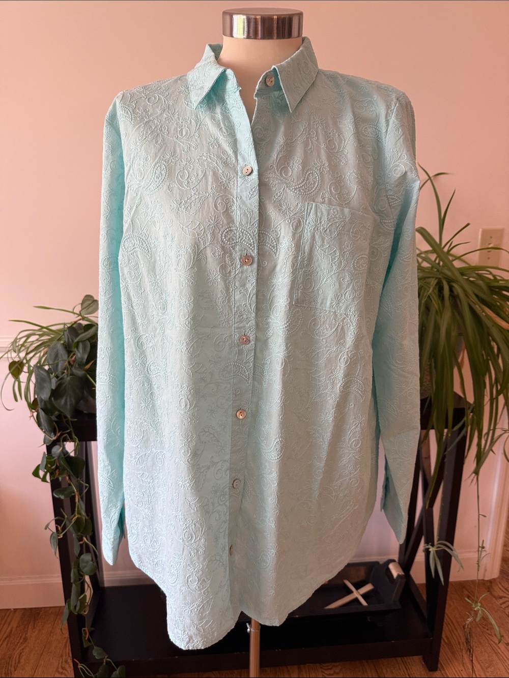 J.Jill Seamist Embroidered Button-Up Shirt
